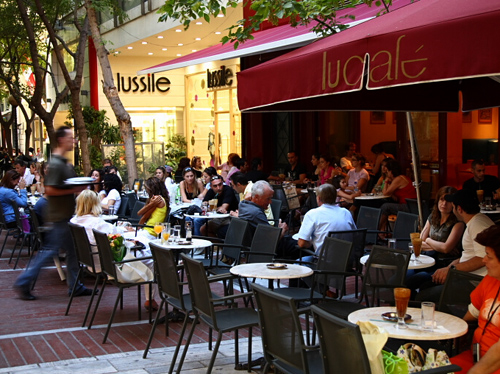 咖啡馆里的匈牙利生活