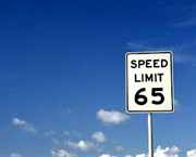 在美国开车必须谨记10条规则