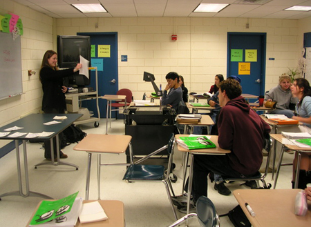 希拉里VS特朗普：谁主政的教育更靠谱?