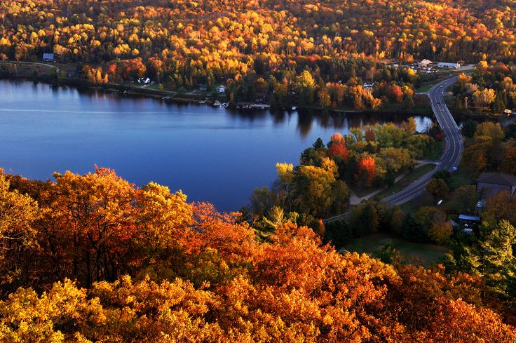 叠翠鎏金之加拿大的秋天