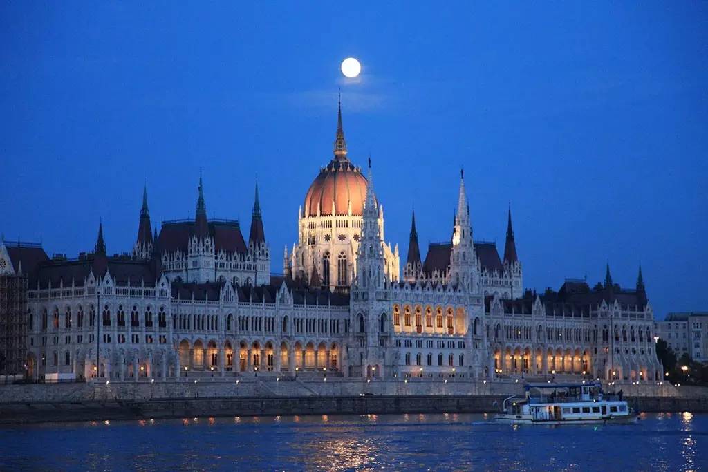 重磅|国家税务局1月1日起彻查境外账户！