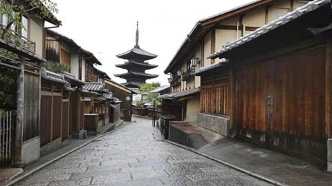 日本入境要求：持在留日本签证的外国人可入境